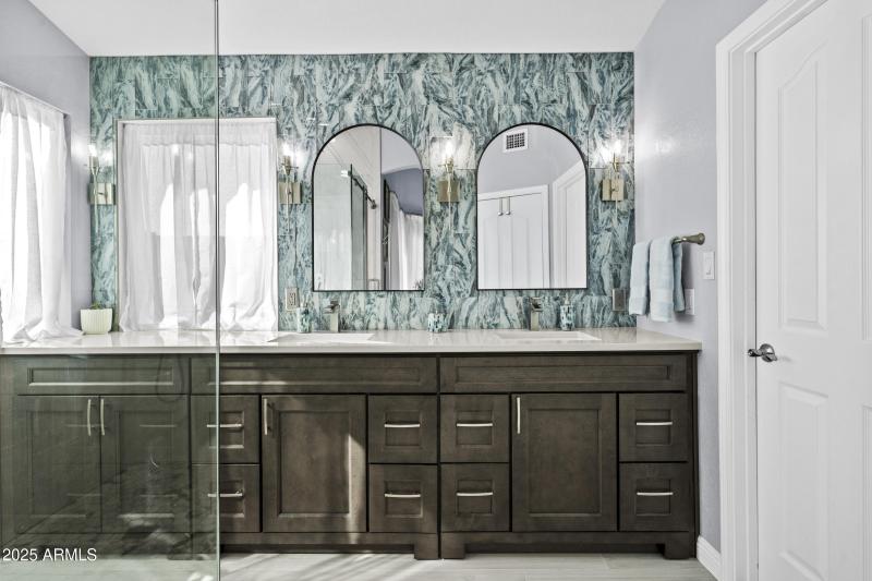 Upgraded Master Bath