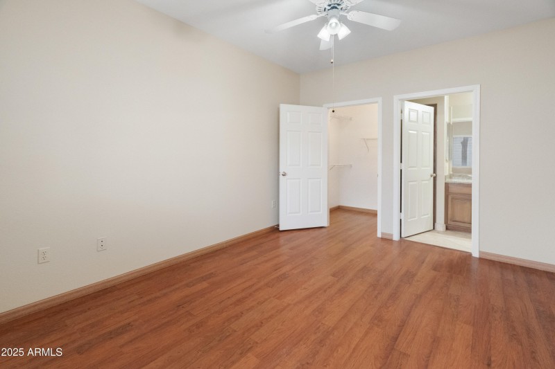 Primary Bedroom/Walk-in Closet