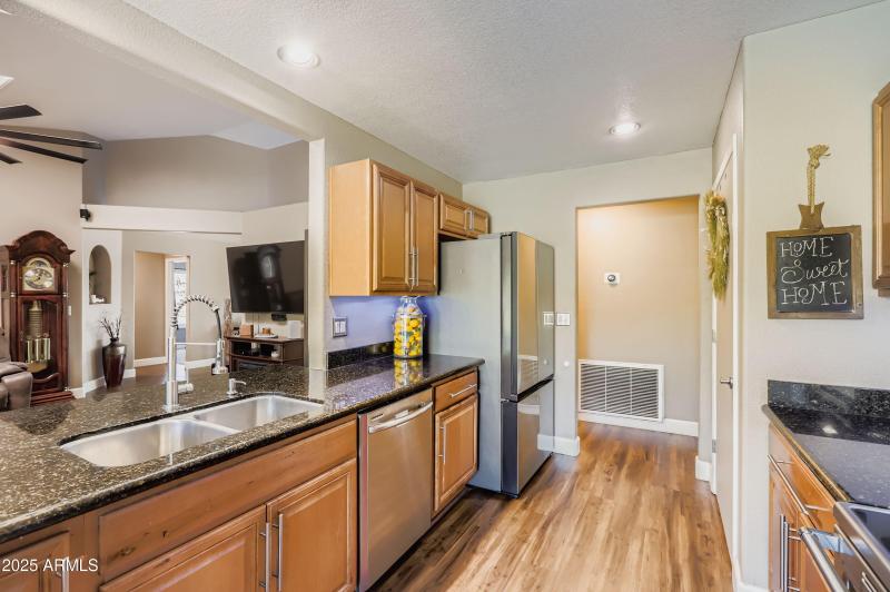 4334 W Villa Linda Dr - MLS Sized - 011