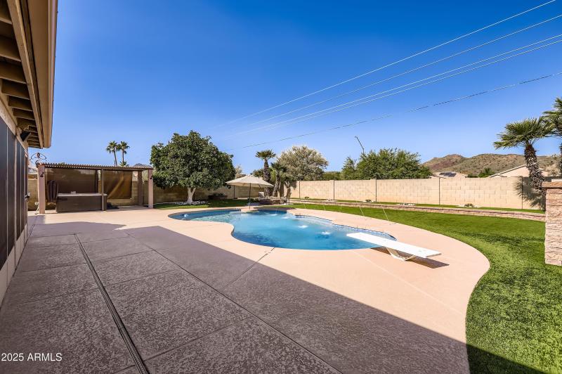 4334 W Villa Linda Dr - MLS Sized - 026