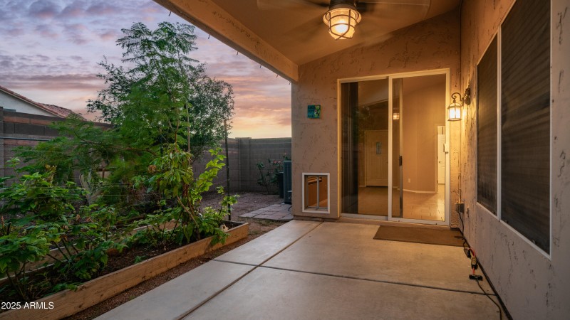 20469 N 95th Dr Exterior Photos-10