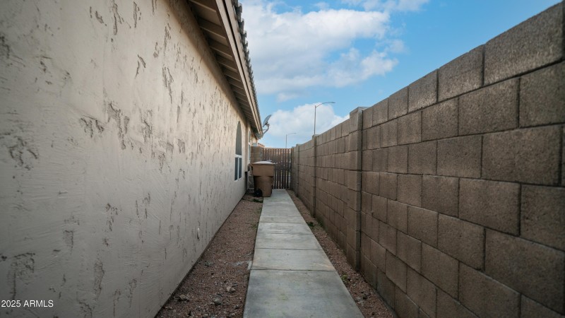 20469 N 95th Dr Exterior Photos-23