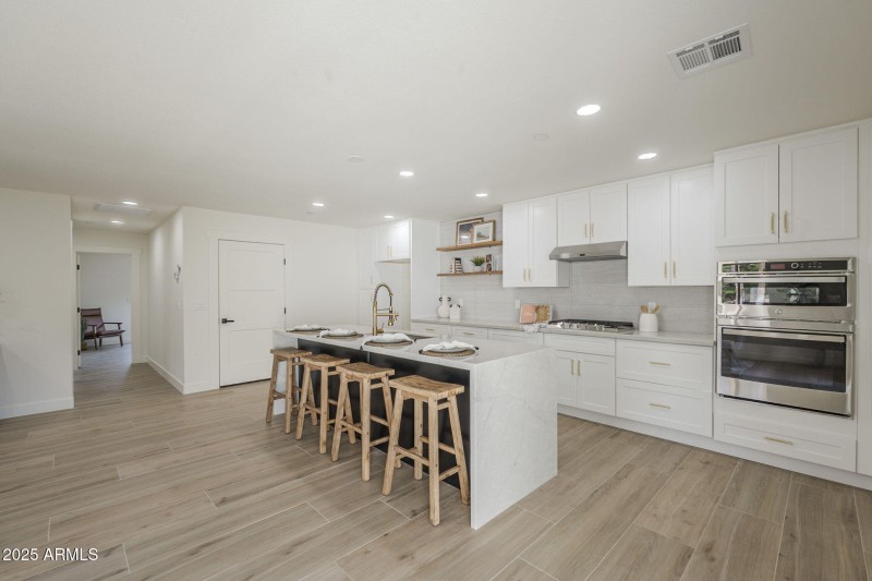 9-web-or-mls-Spur-10