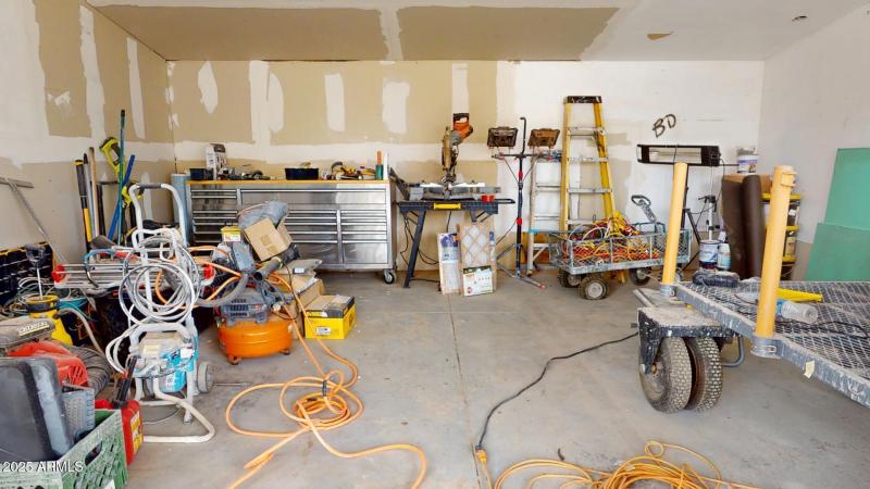 1216-N-66th-Pl-02132025_093645