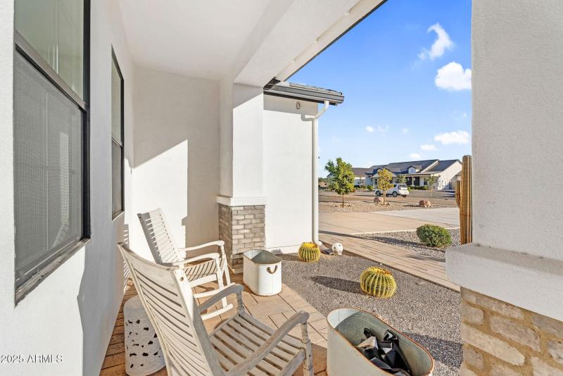 8-web-or-mls-4072 E Weston Ln -5