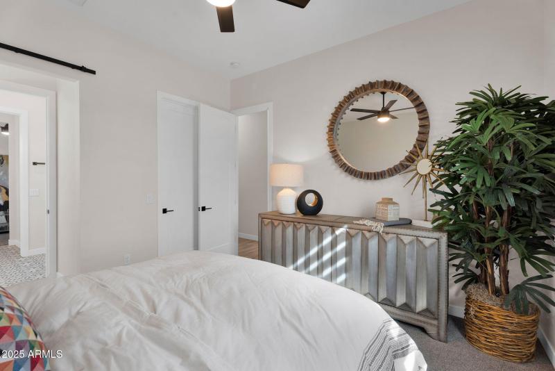 48-web-or-mls-4072 E Weston Ln -45