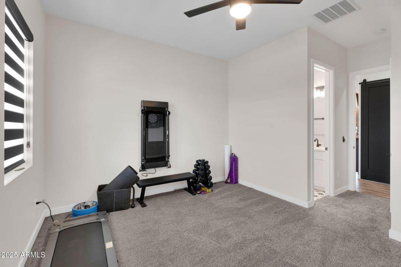 54-web-or-mls-4072 E Weston Ln -51