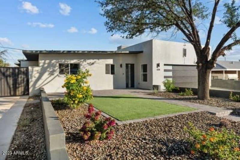 large-42ca8a71-f367-4005-90ea-67fd2b1a4f