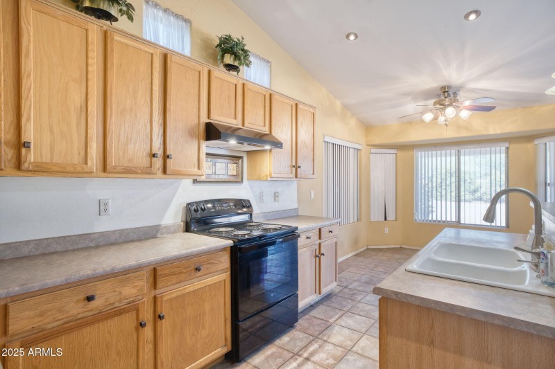 2010 S 80th Ln Phoenix - 257(0)