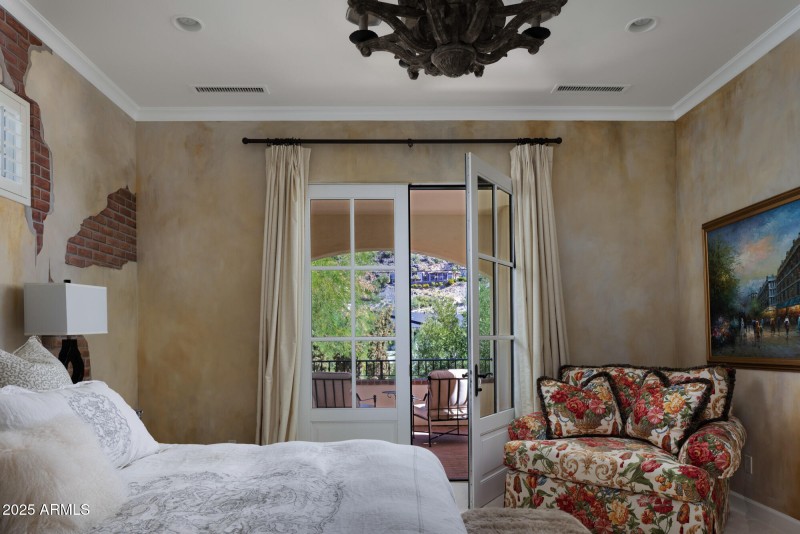 Junior Suite with Balcony