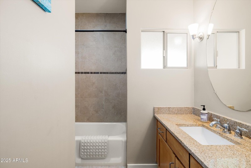 22-3600 N 5th Ave #302 Phoenix, AZ 85013