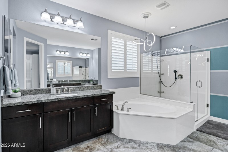 3728 E Narrowleaf Dr-36