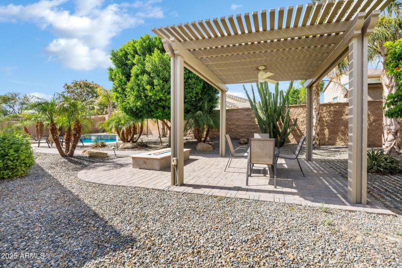 3728 E Narrowleaf Dr-47