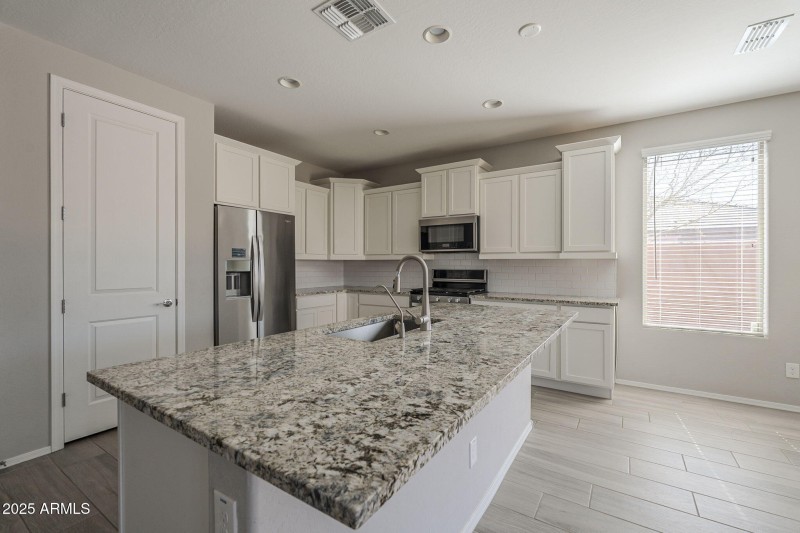 8-web-or-mls-162nd-8