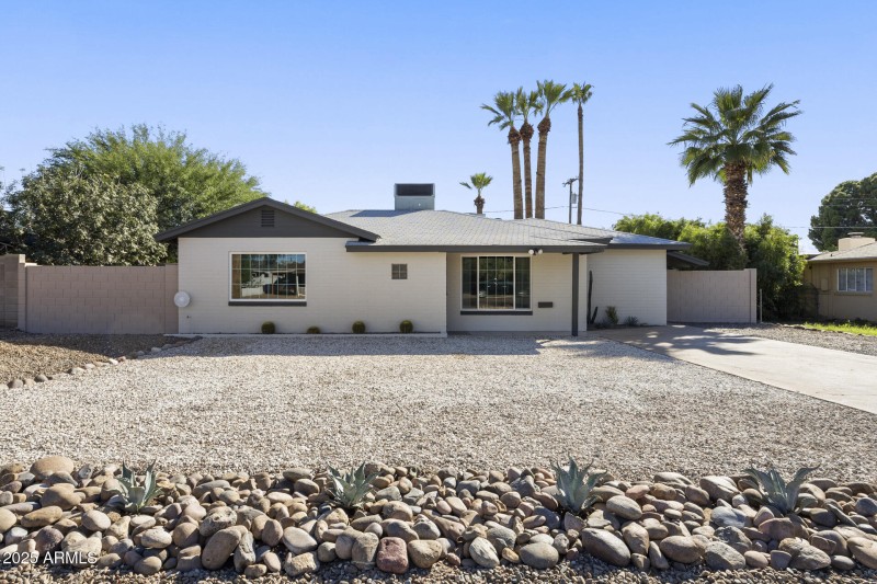 3) 64893-6906a05fa6538