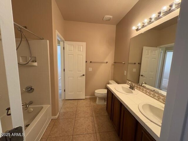 1620 E Viola Bathroom