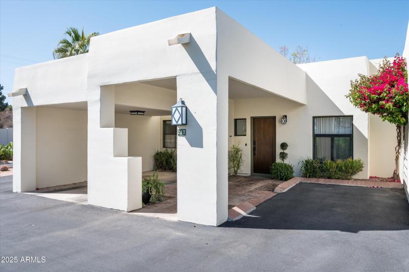 02-5101NCasaBlancaDr217-2