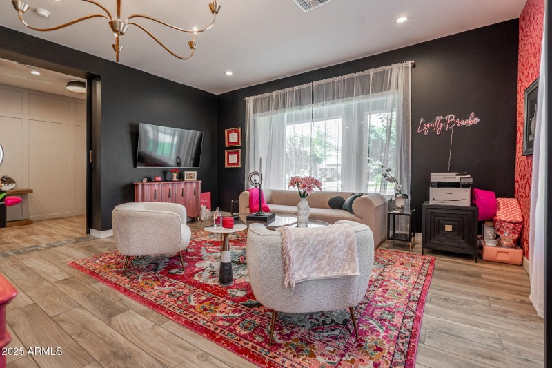 Bouje Brainstorming Area