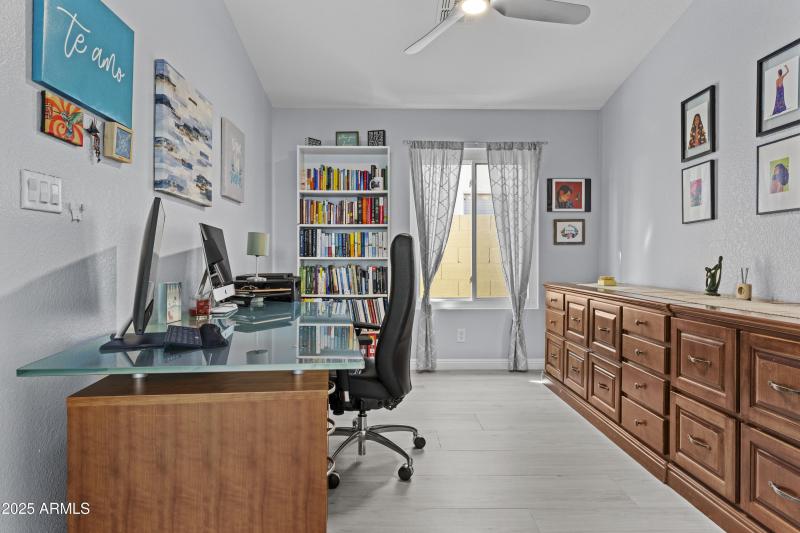 4th bedroom or office