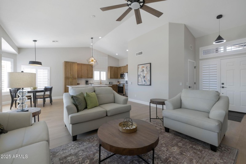 14-web-or-mls-Qp-4081