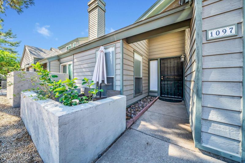 14002 N 49th Ave 1097-5