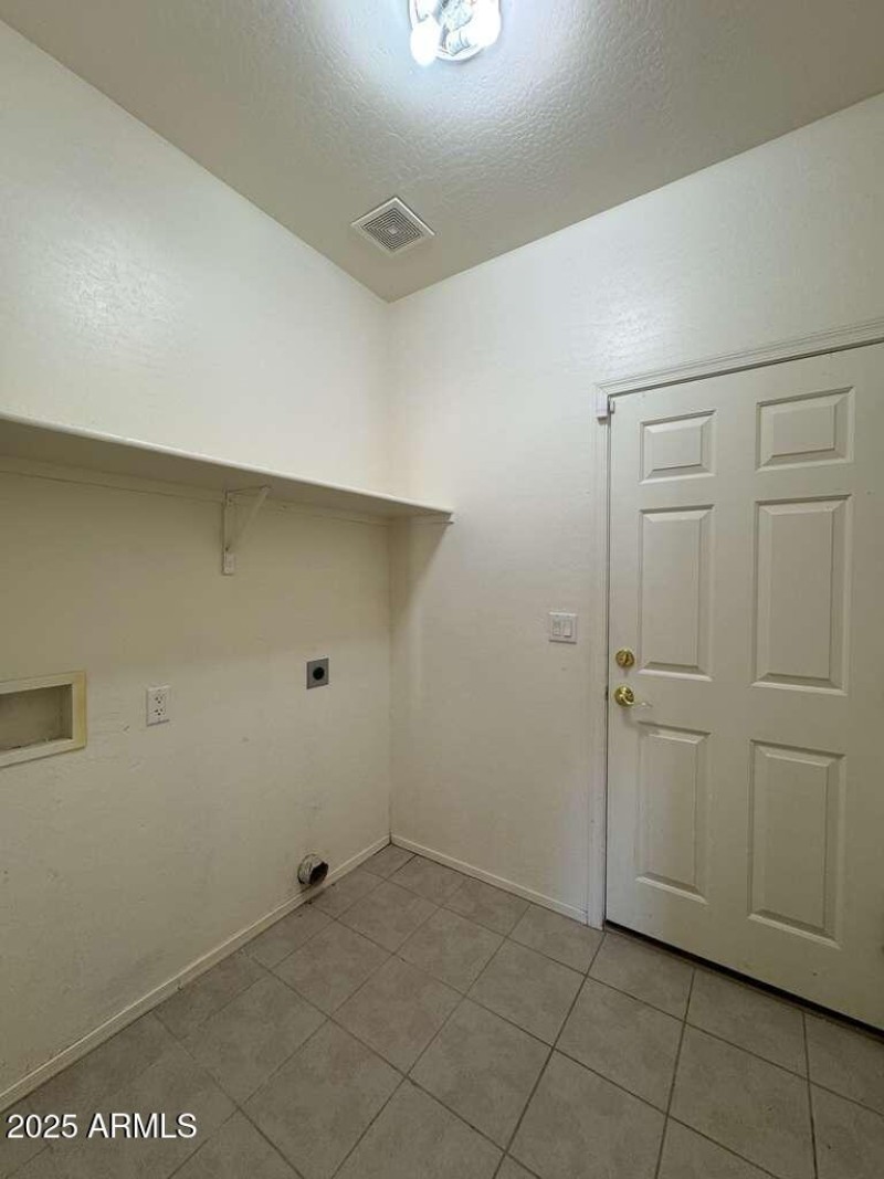 WhatsApp Image 2025-11-03 at 11.44.33 AM