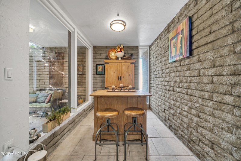 1711 E Missouri Ave-17