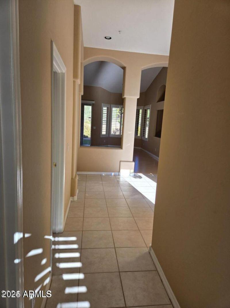 20241124182024598236000000-o