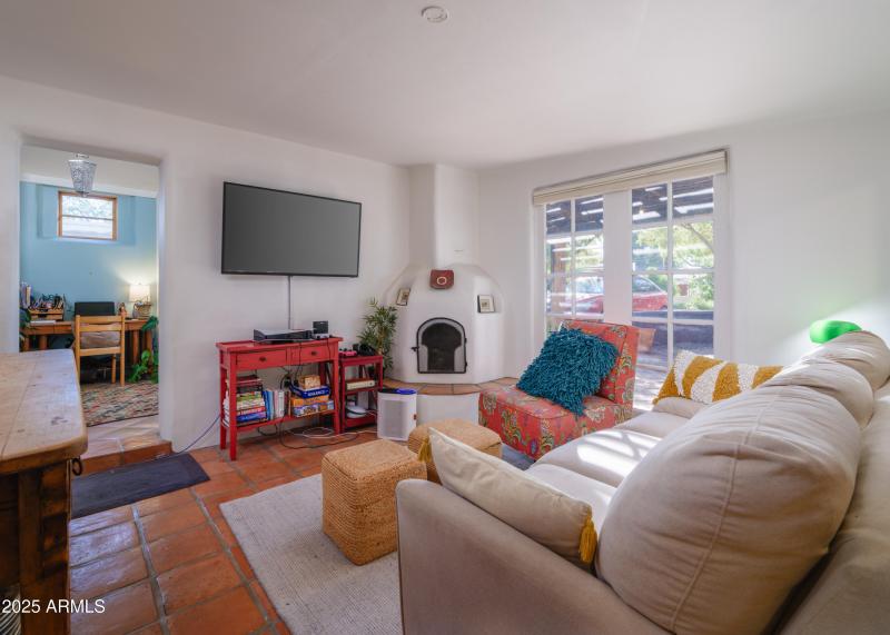 Listings_3121_N_27thSt_Images-44