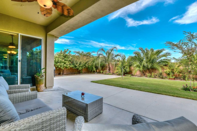 Covered Patio-Backyard2