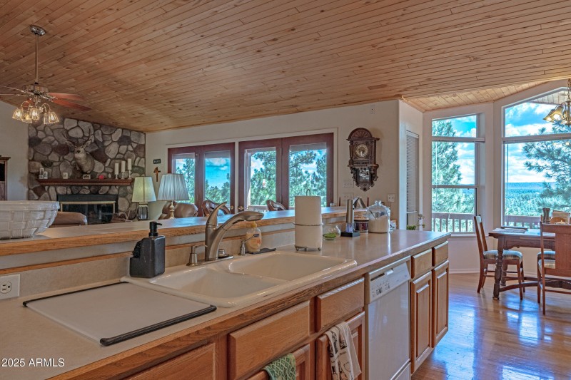 Who Wouldn't Enjoy Cooking Here....