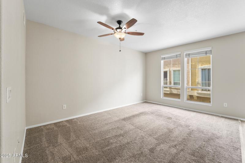 18250 N. Cave Creek Rd Unit 105-06