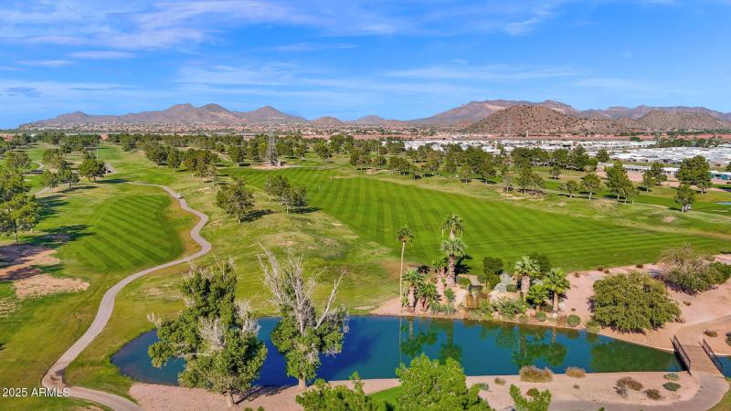 8700 University - Aerial Community2