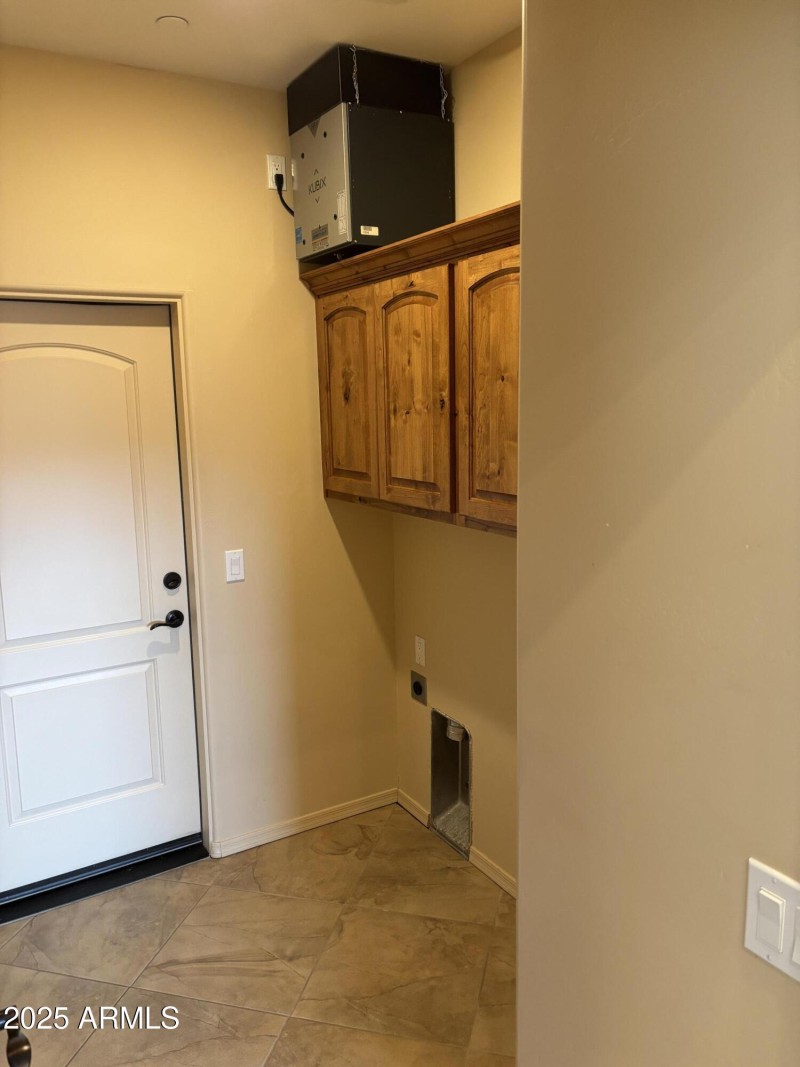 IMG_1297 Laundry Room