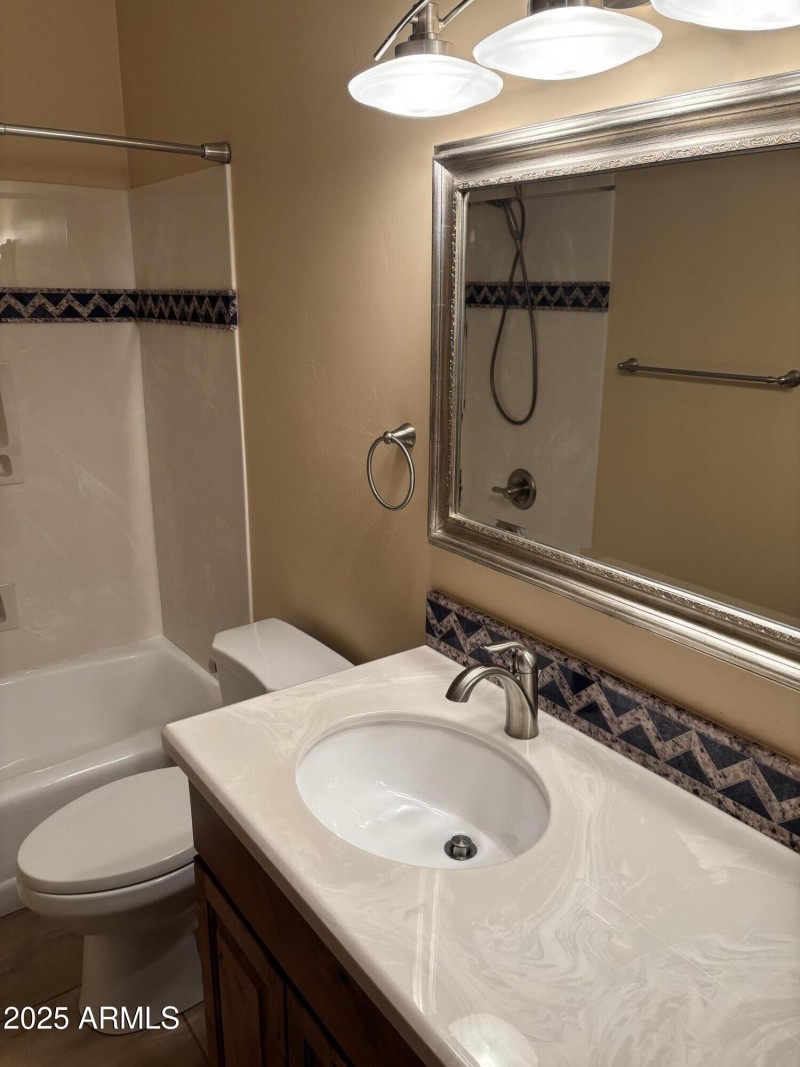 IMG_1250 Hall Bath 2