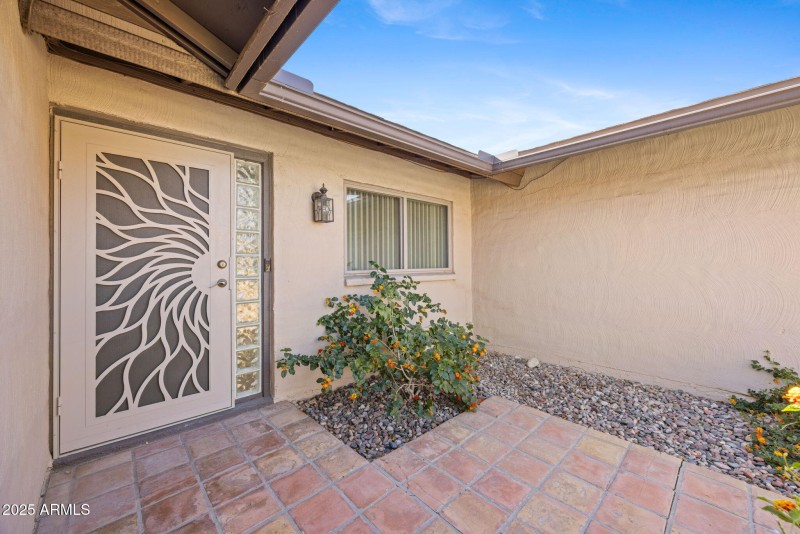 3-web-or-mls-2453-w-pecos-ave