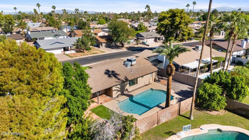 35-web-or-mls-2453-w-pecos-ave