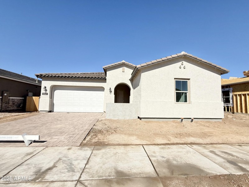 01 Lot 496 Front of Home