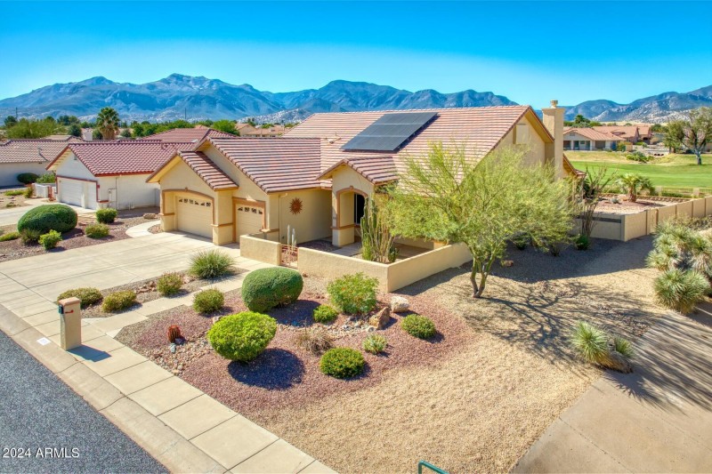 22029_2978 Glenview Drive