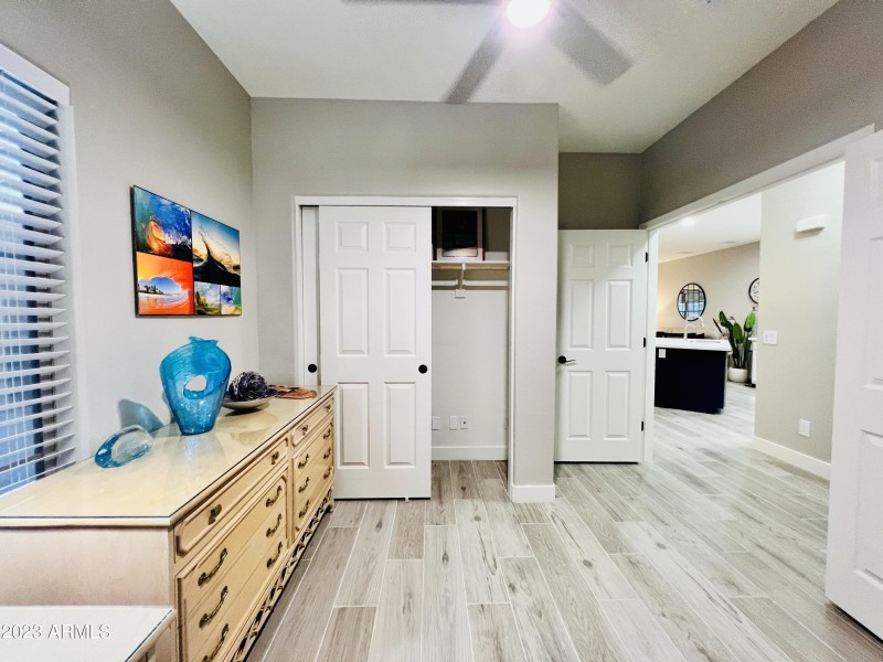 10956E81-1664-4D2D-A3B2-5268B80ECCDD