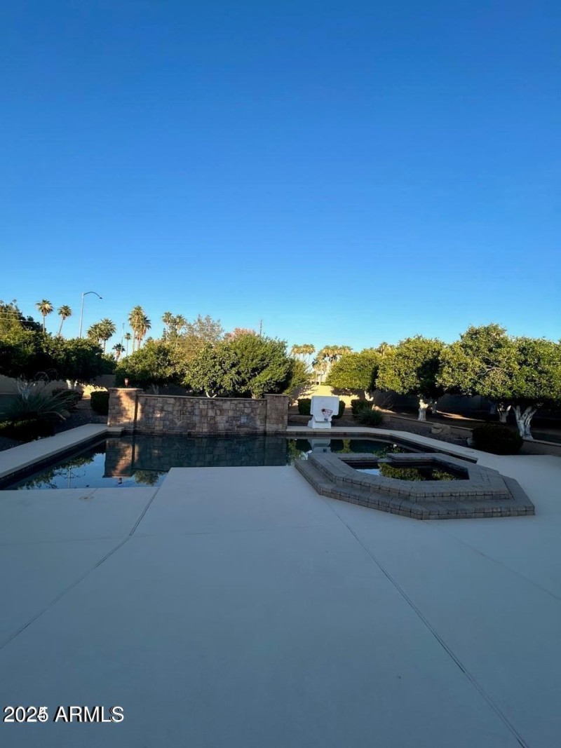 20240702071047038110000000-o