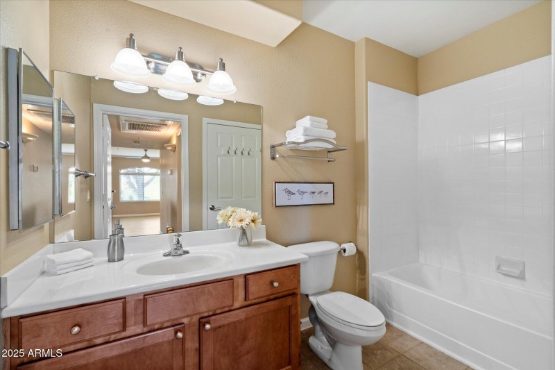 #1062 Guest Bathroom