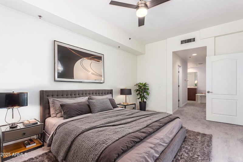 0022-Vernon-22 - Bedroom - Industrial -