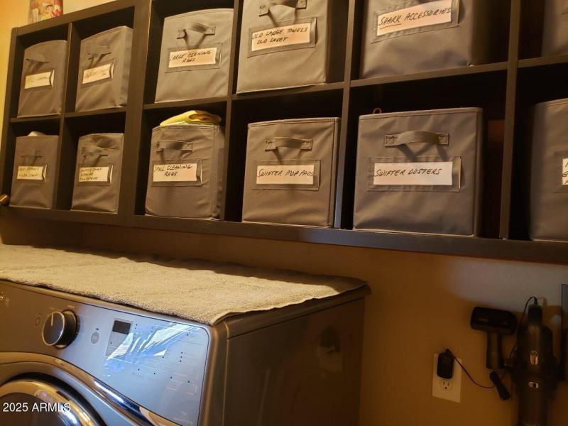 A8D34B1A-3949-475D-B351-33F098F387C3