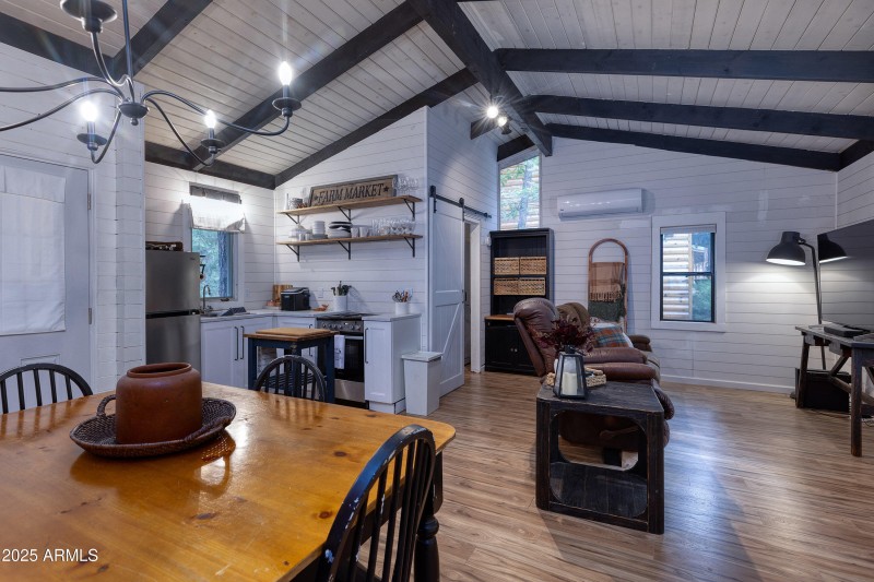 011_photo11_286_w_columbine_road_cc_jami