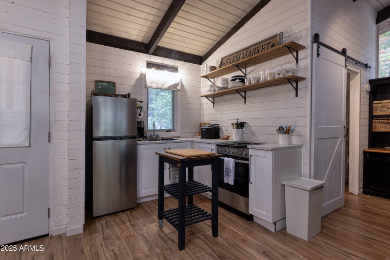 017_photo17_286_w_columbine_road_cc_jami