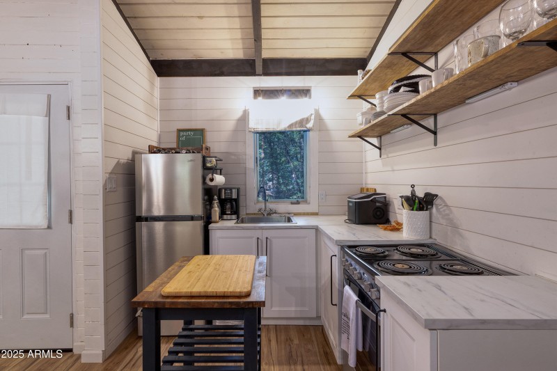 018_photo18_286_w_columbine_road_cc_jami