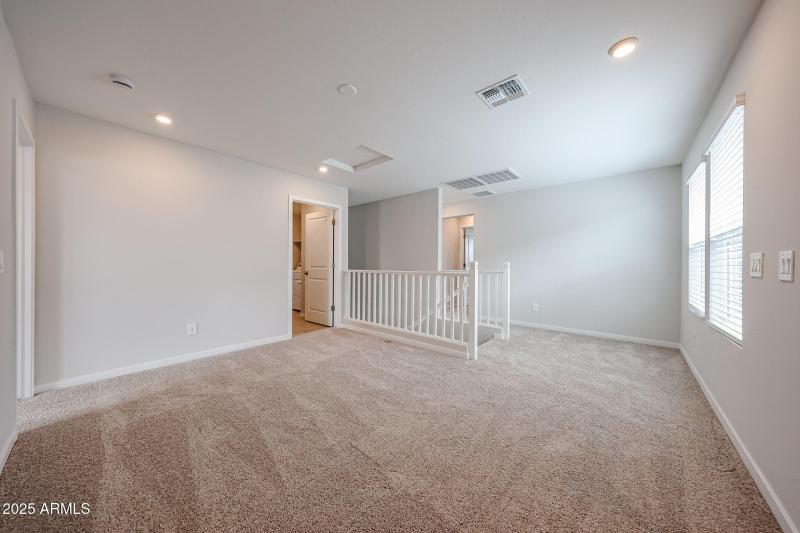 17_New-2-story-home_for-sale_Surprise-AZ