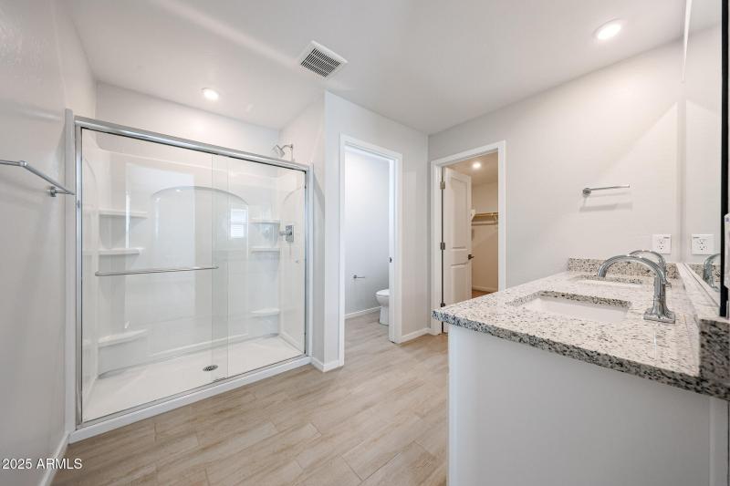 23_New-2-story-home_for-sale_Surprise-AZ