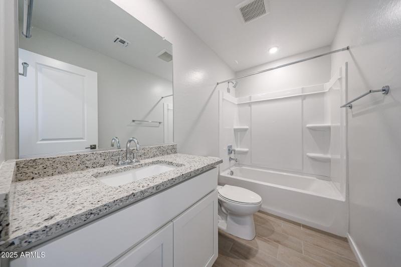 27_New-2-story-home_for-sale_Surprise-AZ